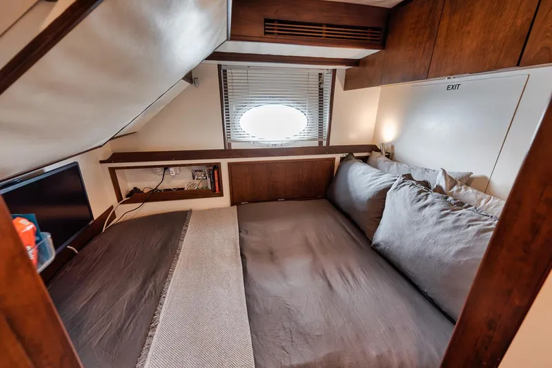 Burn Rate Yacht Photos Pics 