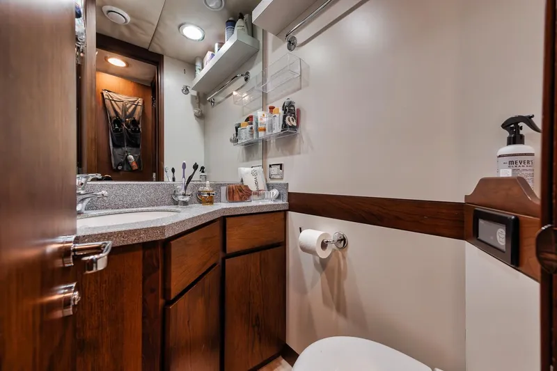 Burn Rate Yacht Photos Pics 