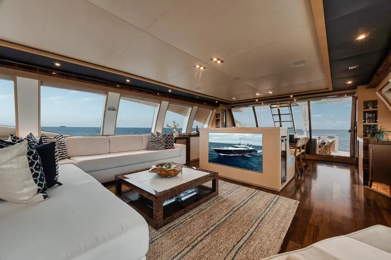 Burn Rate Yacht Photos Pics 