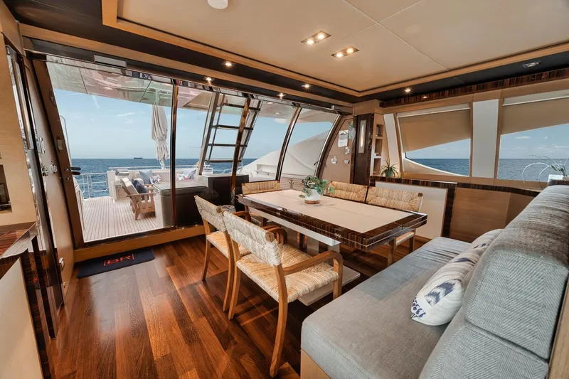 Burn Rate Yacht Photos Pics 