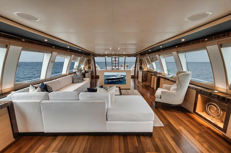 Burn Rate Yacht Photos Pics 