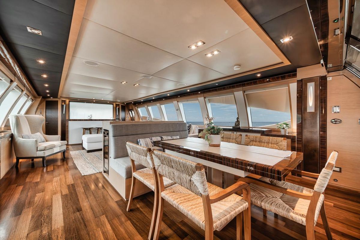 2006 Palmer Johnson 120 
