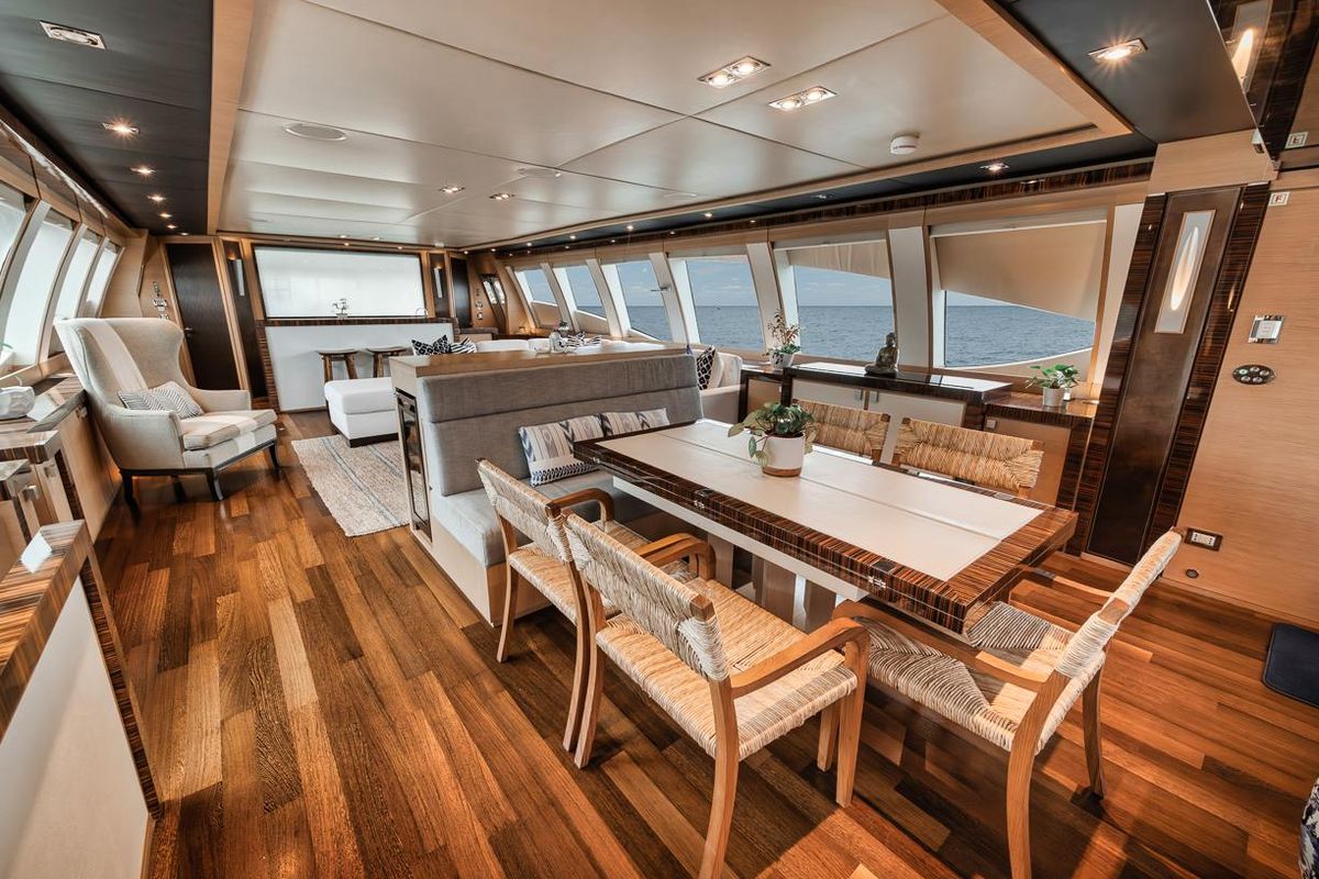 2006 Palmer Johnson 120 