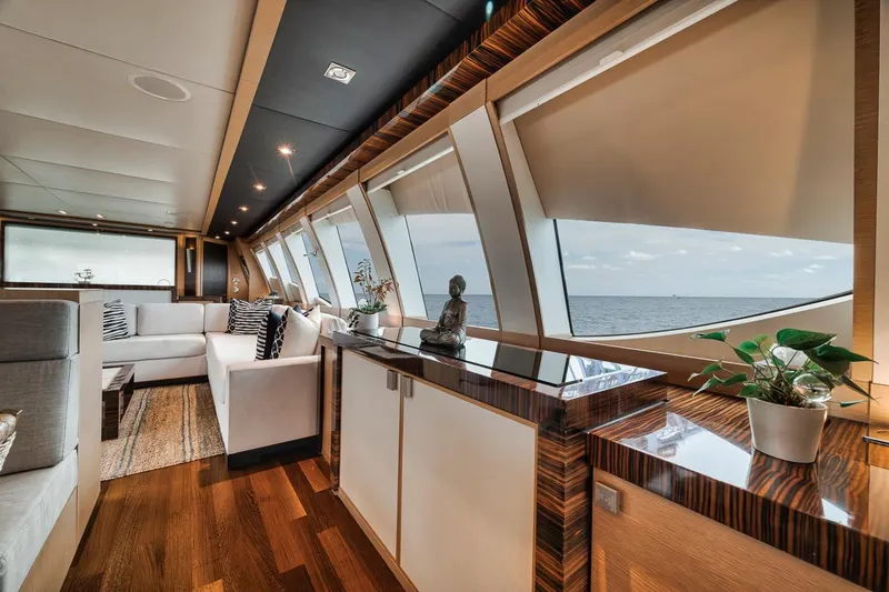 Burn Rate Yacht Photos Pics 