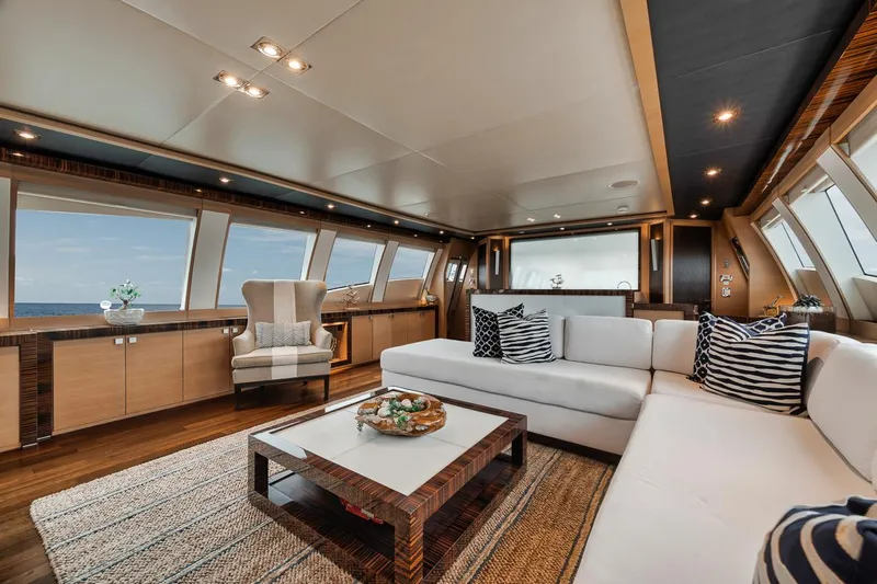 Burn Rate Yacht Photos Pics 