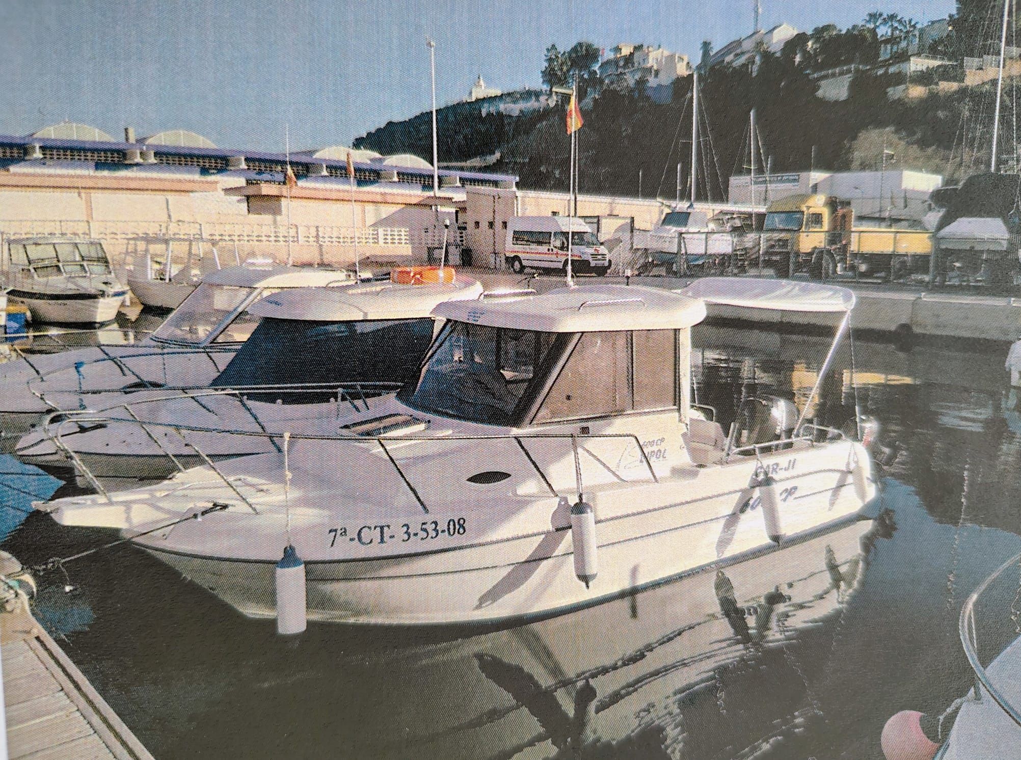 2008 Dipol Dipol Glass 600 CP