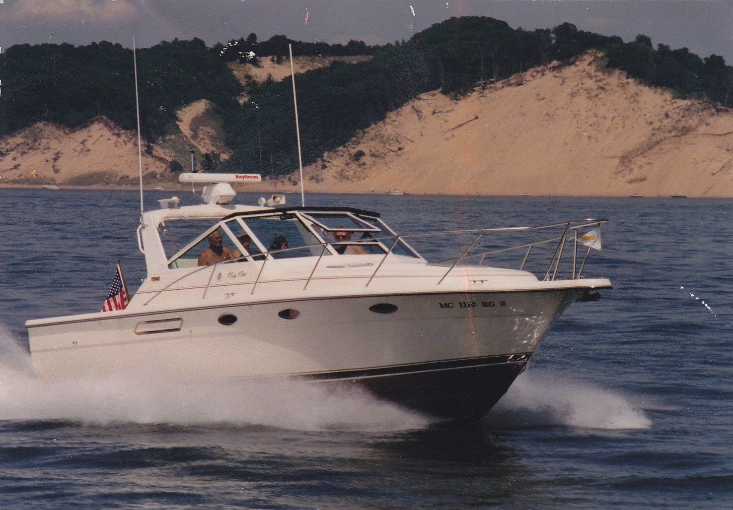 1996 Tiara Yachts 3100 Open