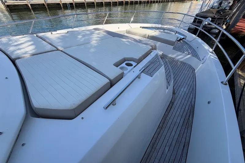 Veloce Yacht Photos Pics 2017 Azimut Verve 40 yacht with spacious sunbathing deck and sleek design.