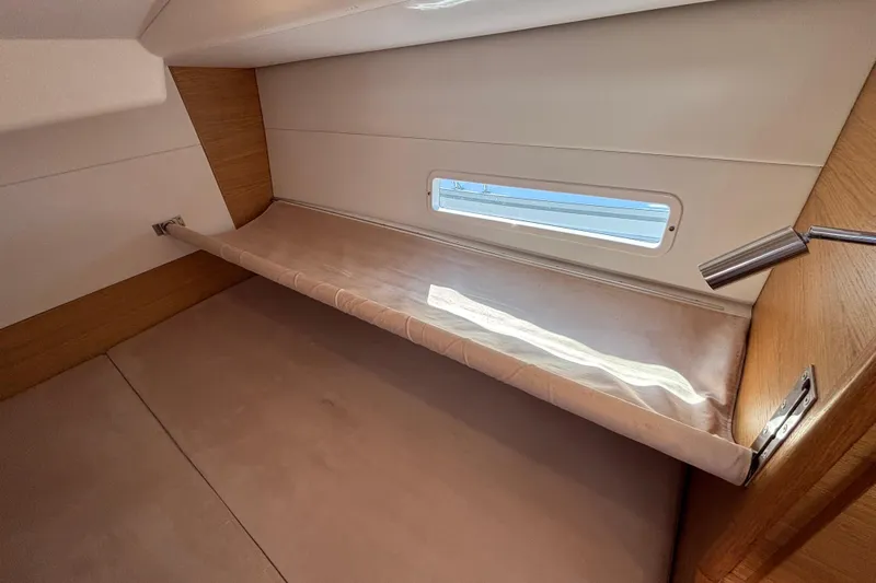 Abide Yacht Photos Pics 2018 X-Yachts X4.9 interior cabin with window and reading light.