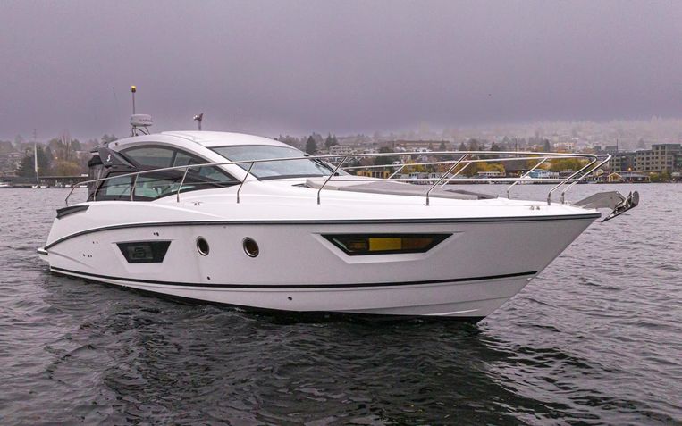 2020-40-beneteau-gran-turismo-40