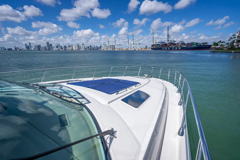 Starship Robby Yacht Photos Pics 