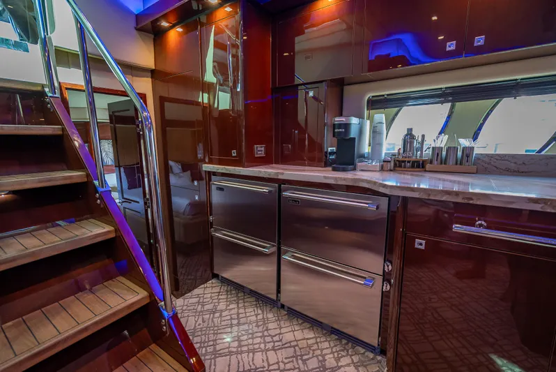 Starship Robby Yacht Photos Pics 