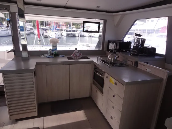 Forever For Now Yacht Photos Pics 