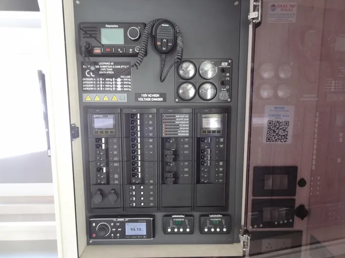 Forever For Now Yacht Photos Pics 