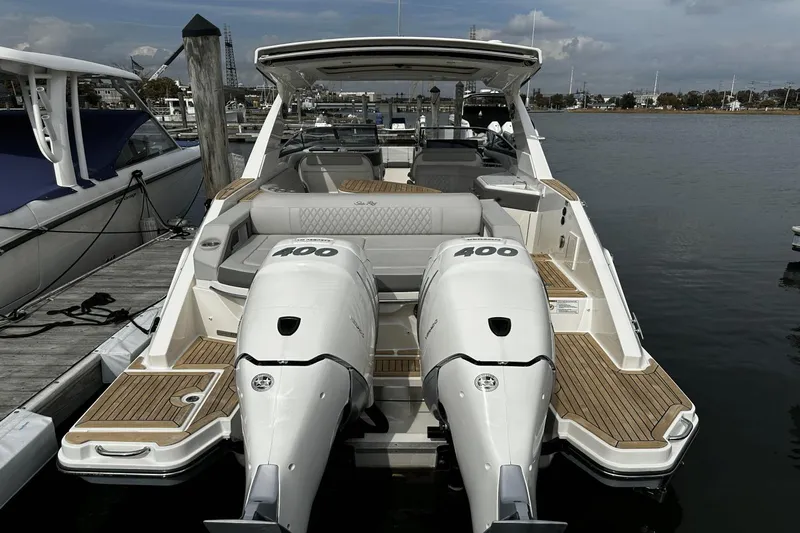 Yaba Yacht Photos Pics 