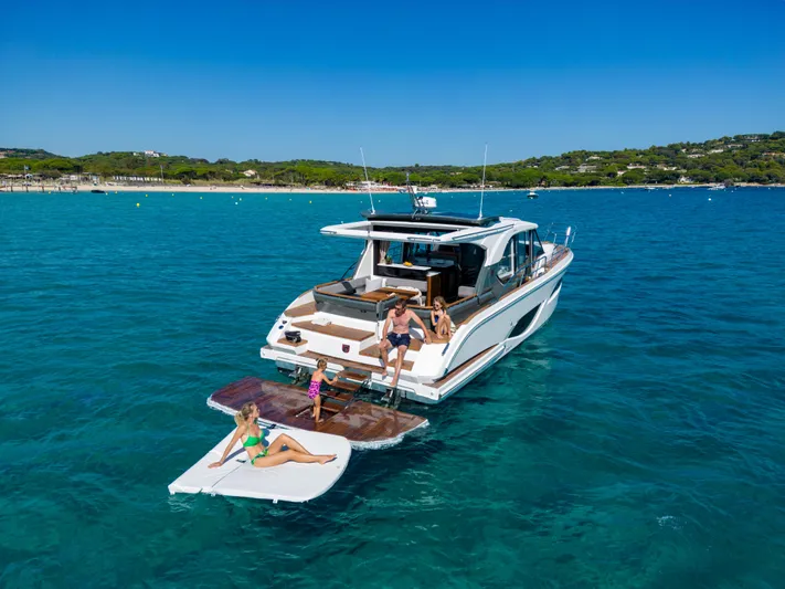  Yacht Photos Pics 