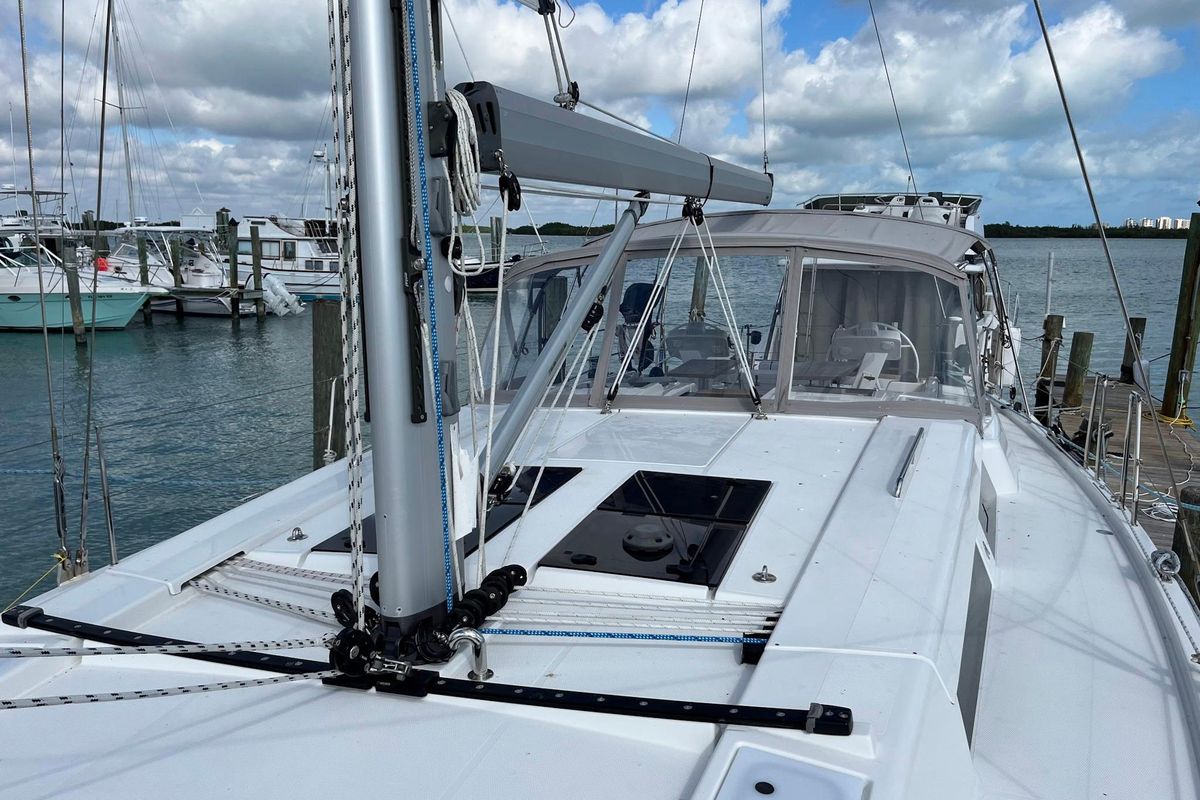 2021 Hanse 51 