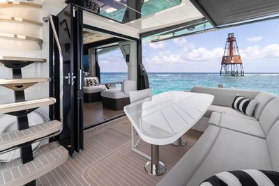 Yacht