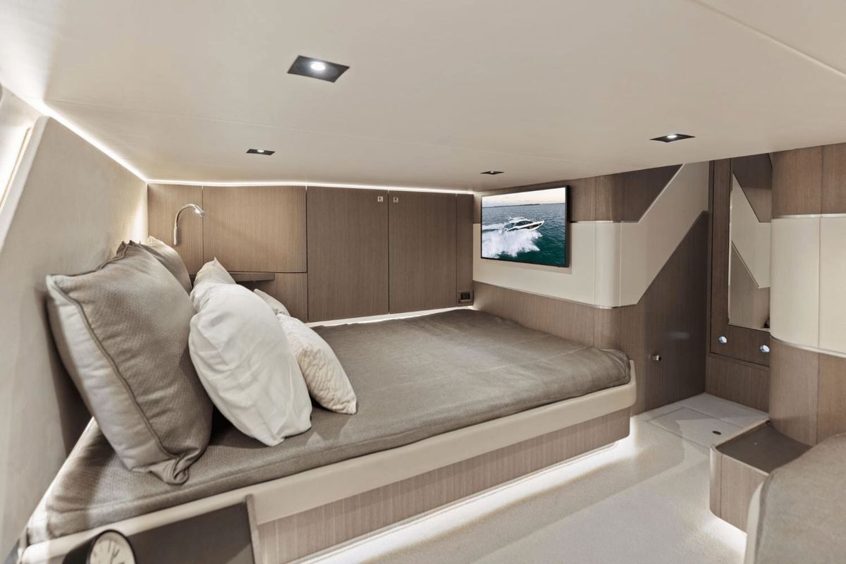 2025 Galeon 43 