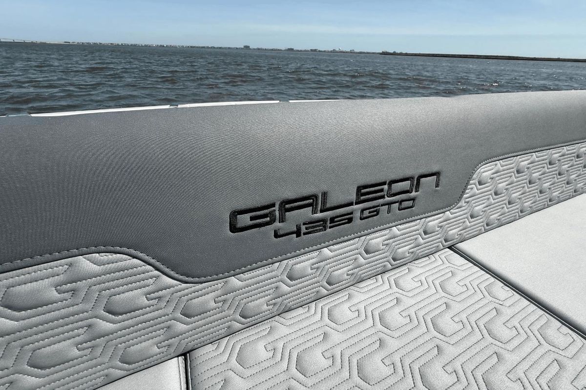2025 Galeon 43 
