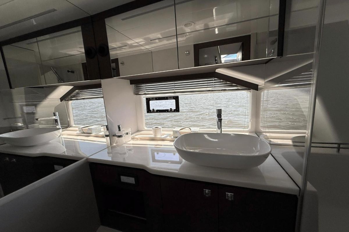 2025 Galeon 43 