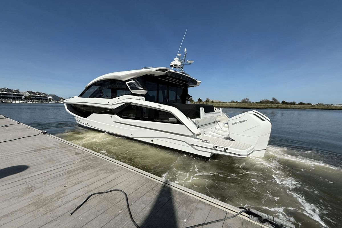 2025 Galeon 43 