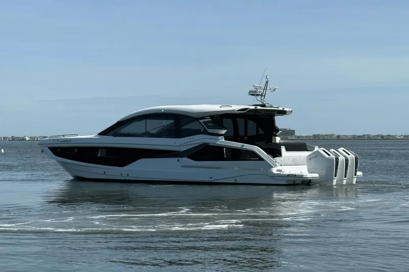  Yacht Photos Pics 