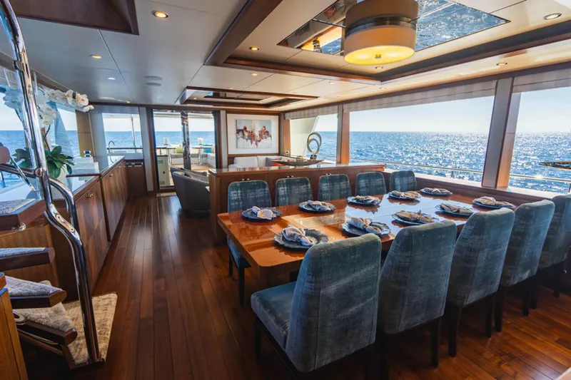 Far Niente Yacht Photos Pics 