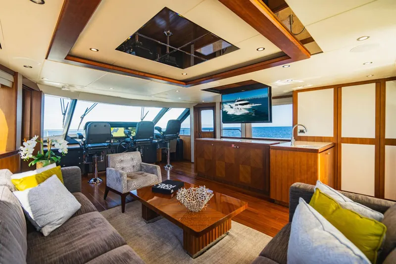 Far Niente Yacht Photos Pics 