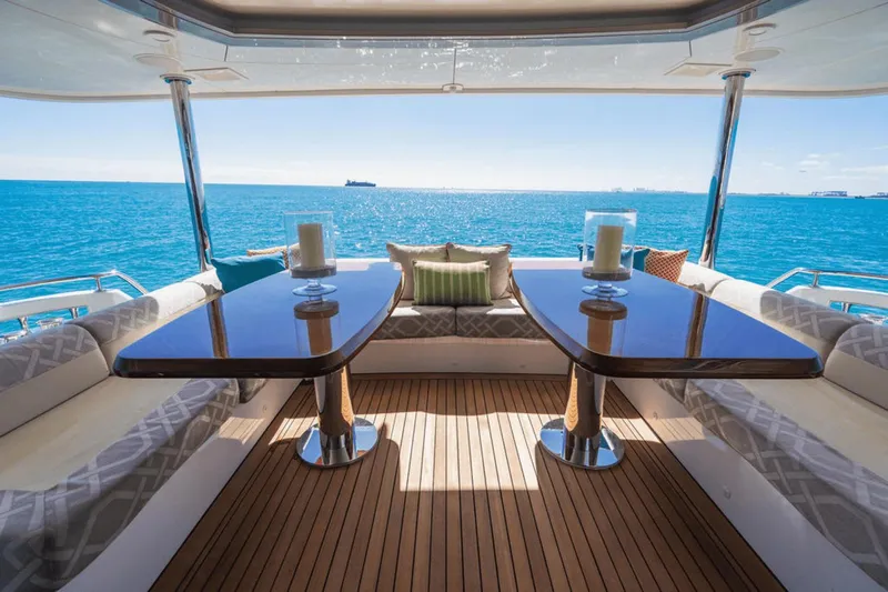 Far Niente Yacht Photos Pics 