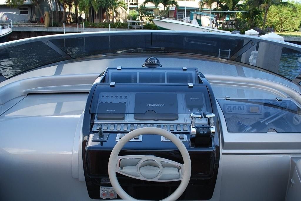 2007 Riva 44 