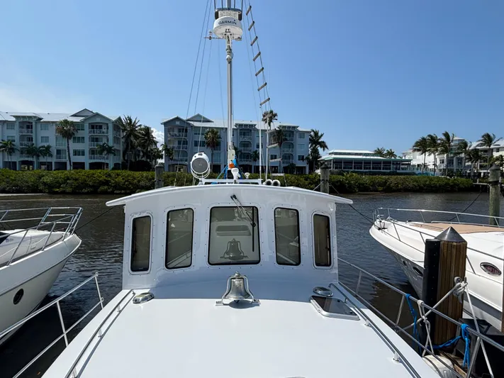 Diesel Duck Yacht Photos Pics 