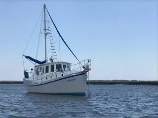 Diesel Duck Yacht Photos Pics 