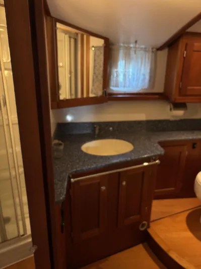 Diesel Duck Yacht Photos Pics 