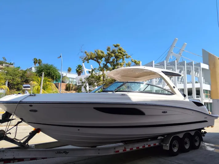 2018 Sea Ray 350 Slx @ Acapulco Yacht Photos Pics 