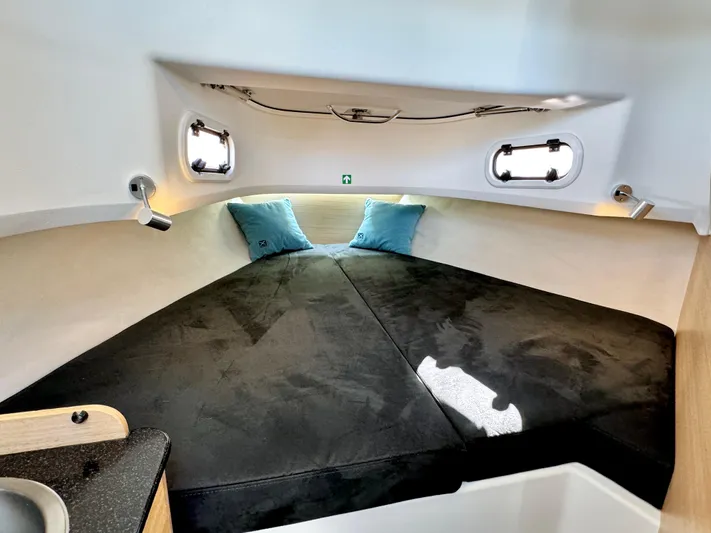 T. T. Surf Rider Yacht Photos Pics 