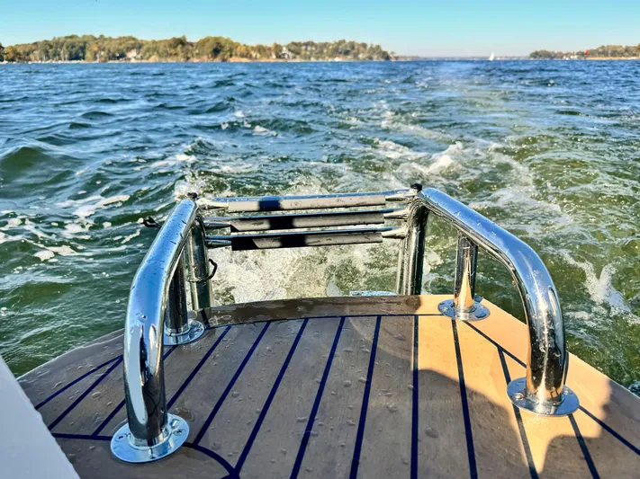 T. T. Surf Rider Yacht Photos Pics 