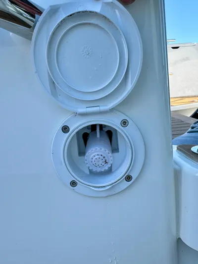 T. T. Surf Rider Yacht Photos Pics 