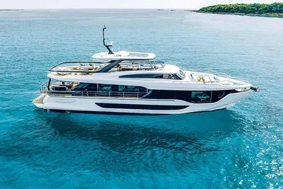 Azimut Grande 26M