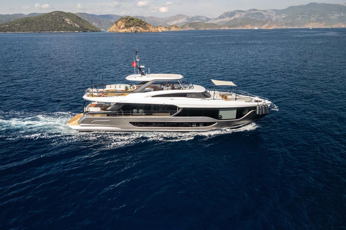 2024 Azimut 85 