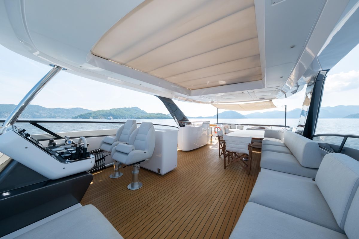 2024 Azimut 85 