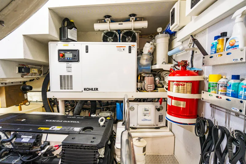 Committed Yacht Photos Pics 