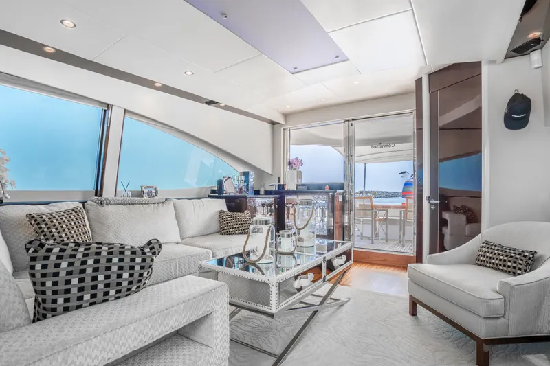 Committed Yacht Photos Pics 