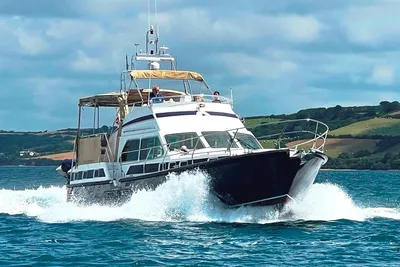 2001 Aquastar 45-48