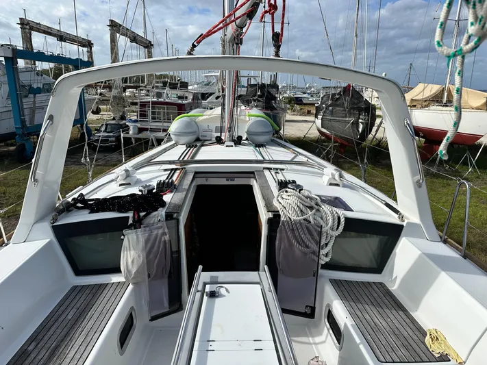 Ola Yacht Photos Pics 