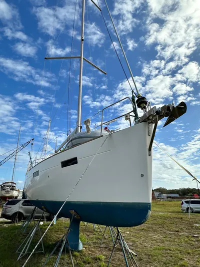 Ola Yacht Photos Pics 