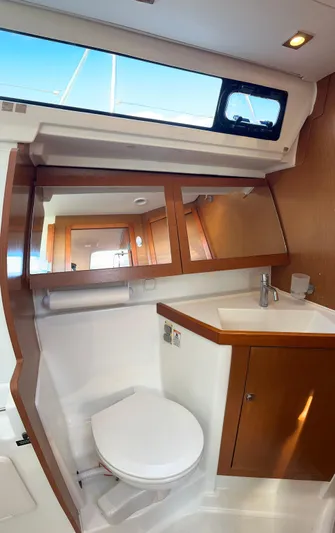 Ola Yacht Photos Pics 