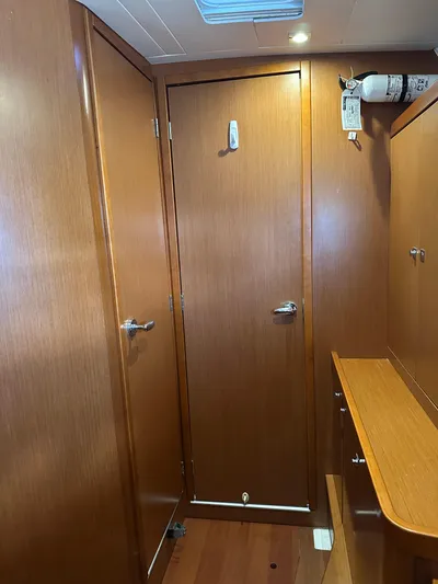 Ola Yacht Photos Pics 