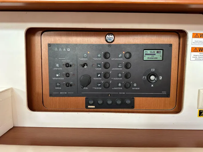 Ola Yacht Photos Pics 