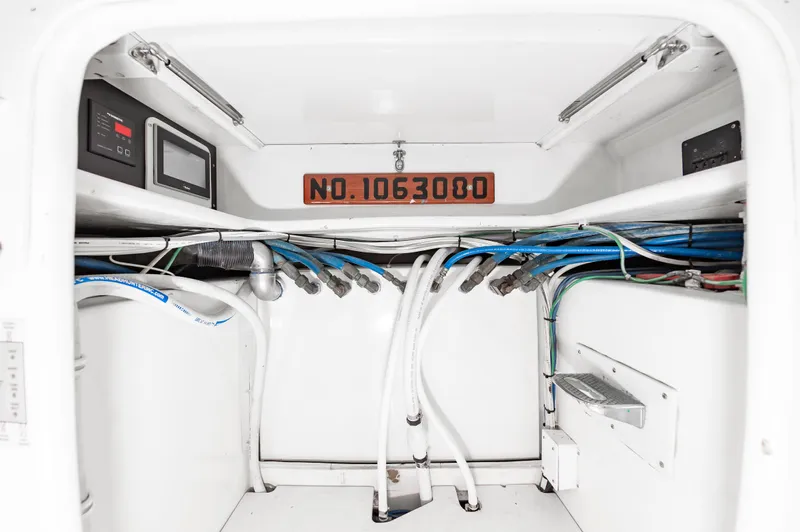 Safari Yacht Photos Pics 